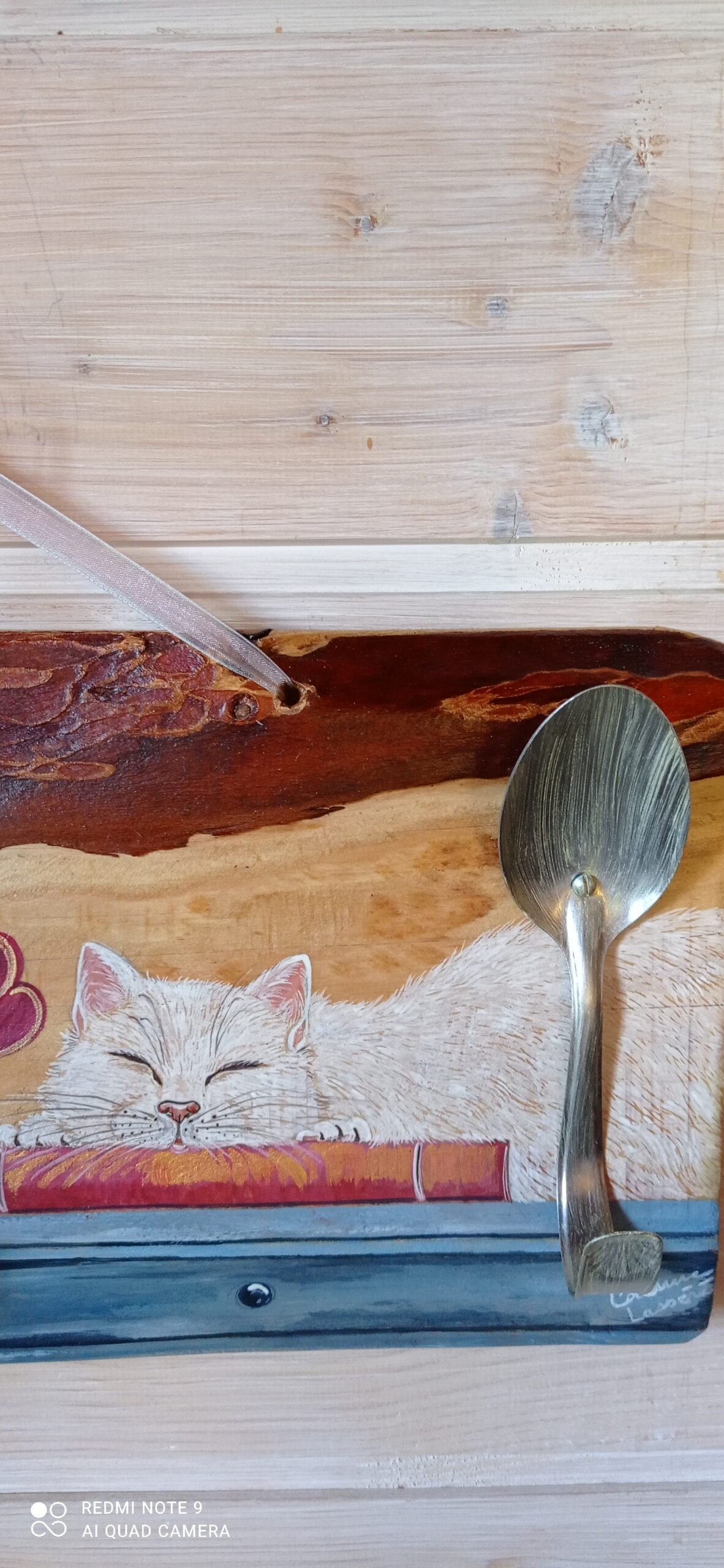 accroche-torchons-peint-chat-blanc-3