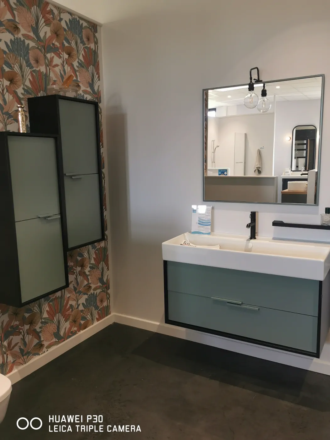 Ensemble meuble vasque et colonnes JACOB DELAFON « VIVIENNE »