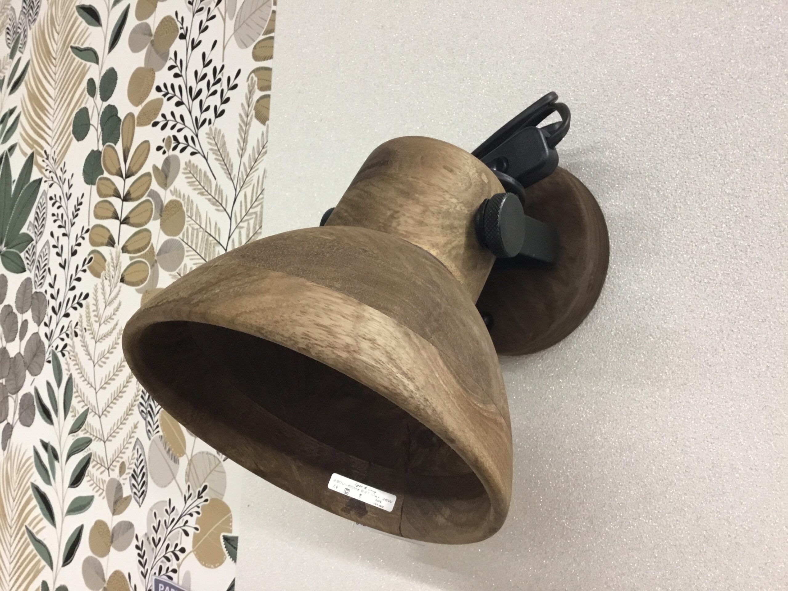 Applique Ilanio Bois Brun Noir Mat