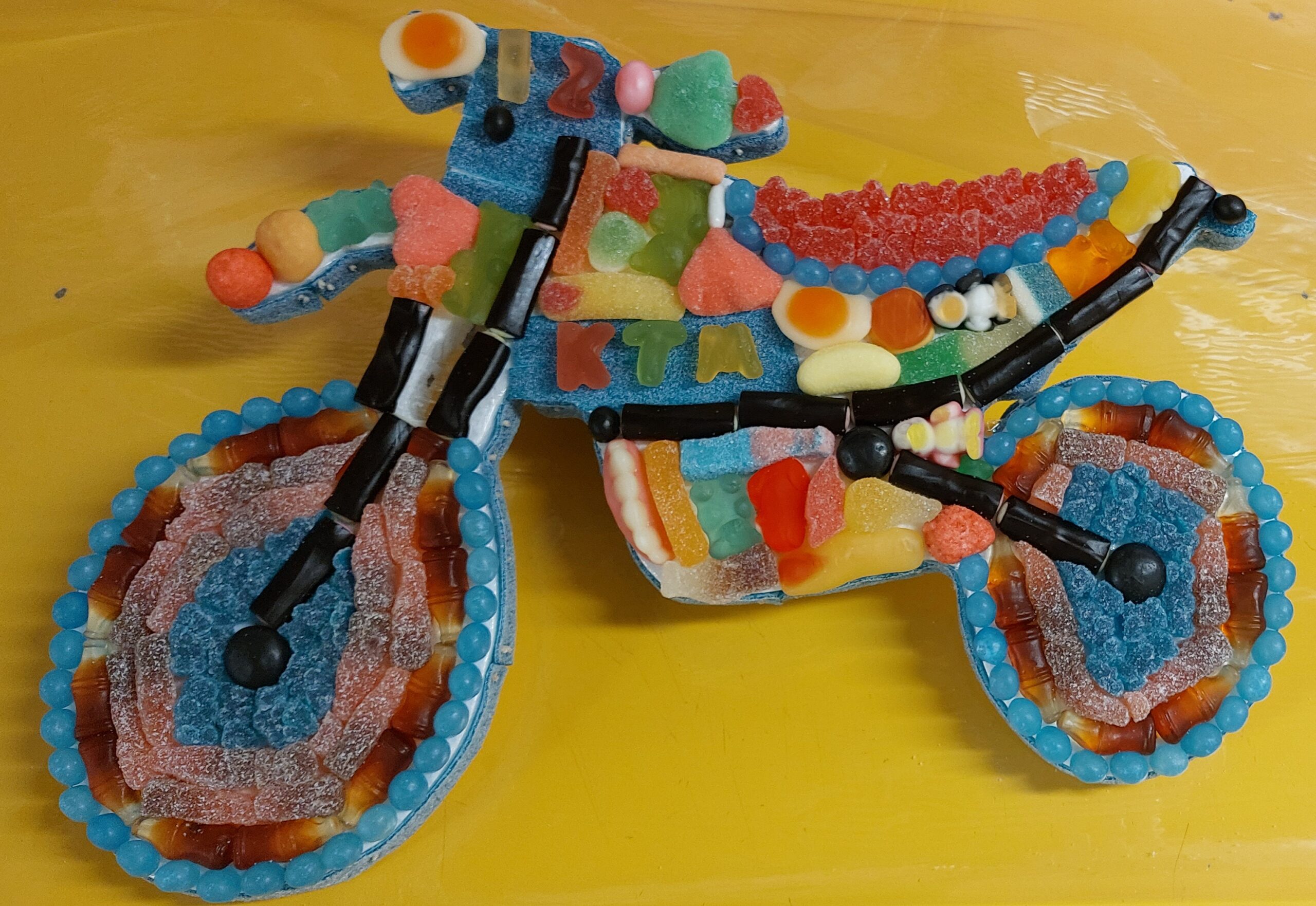 Gâteau Bonbons Moto Cross