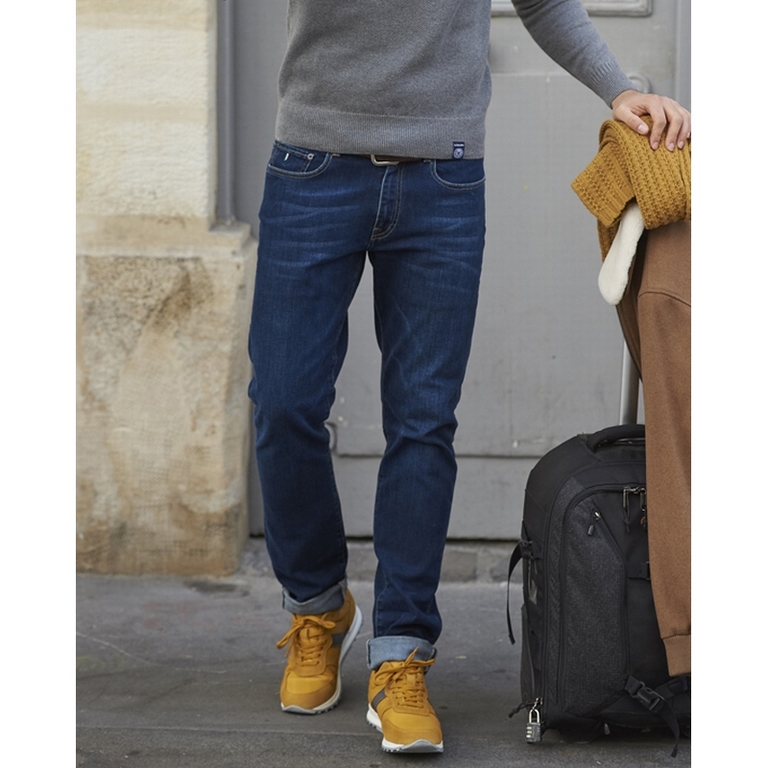 Jean Iossa La Squadra