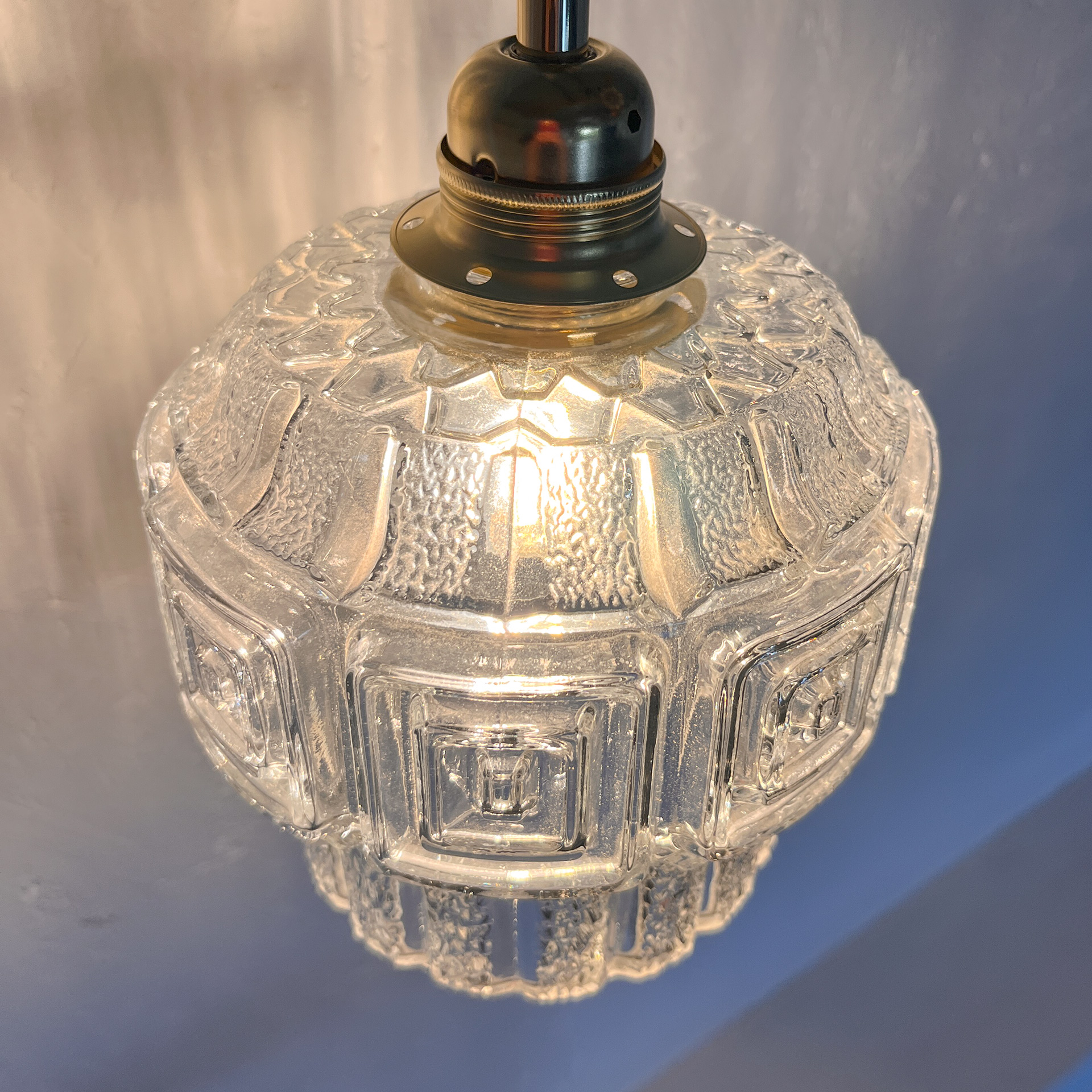 suspension-globe-vintage-verre-art-deco-lili-esprit-vintage-flers-2