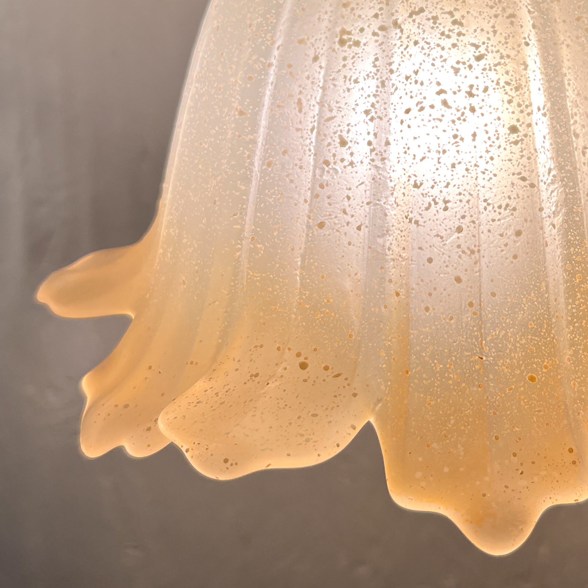 suspension-tulipe-vintage-verre-orange-mouchete-lili-esprit-vintage-flers-2