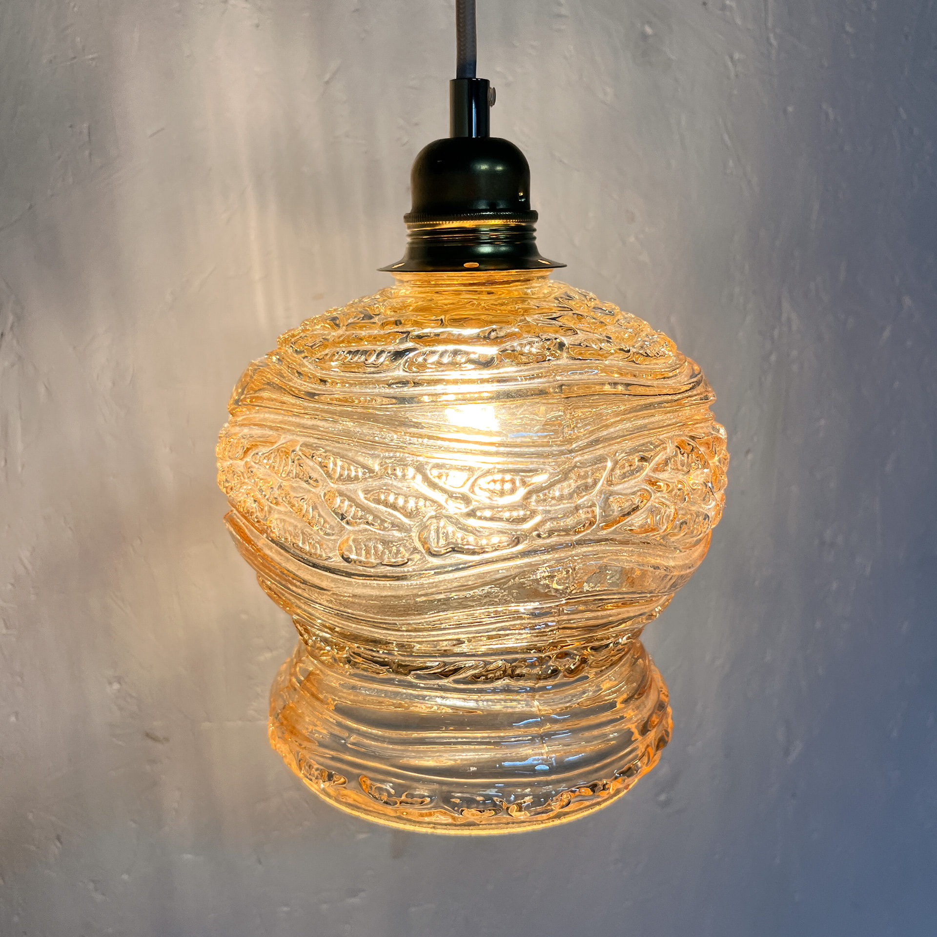 Suspension Vintage Globe Verre Ambré