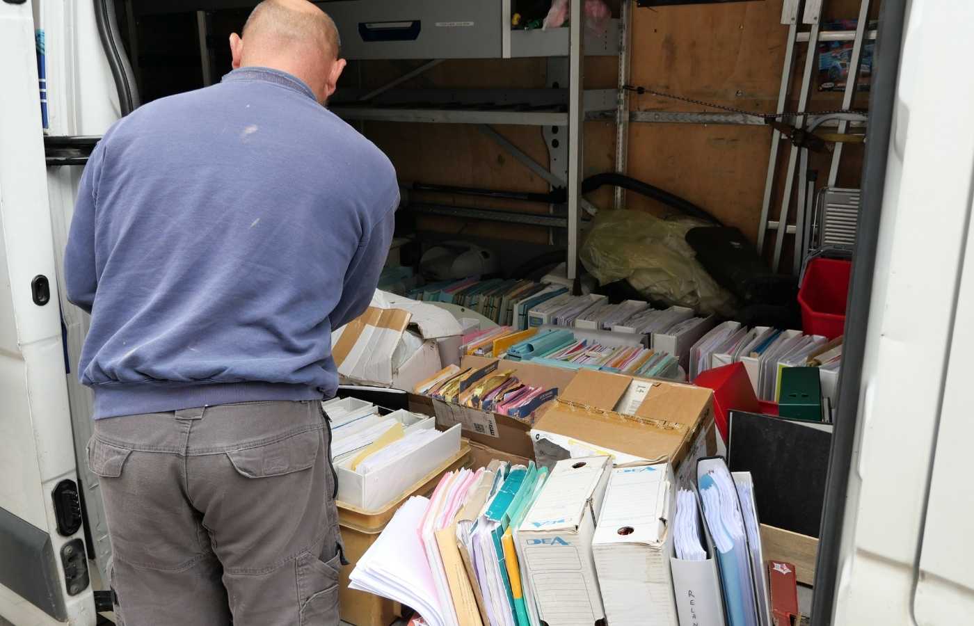 debarras-pour-particuliers-et-professionnels-netto-decor-proprete--agence-de-flers-flers-2