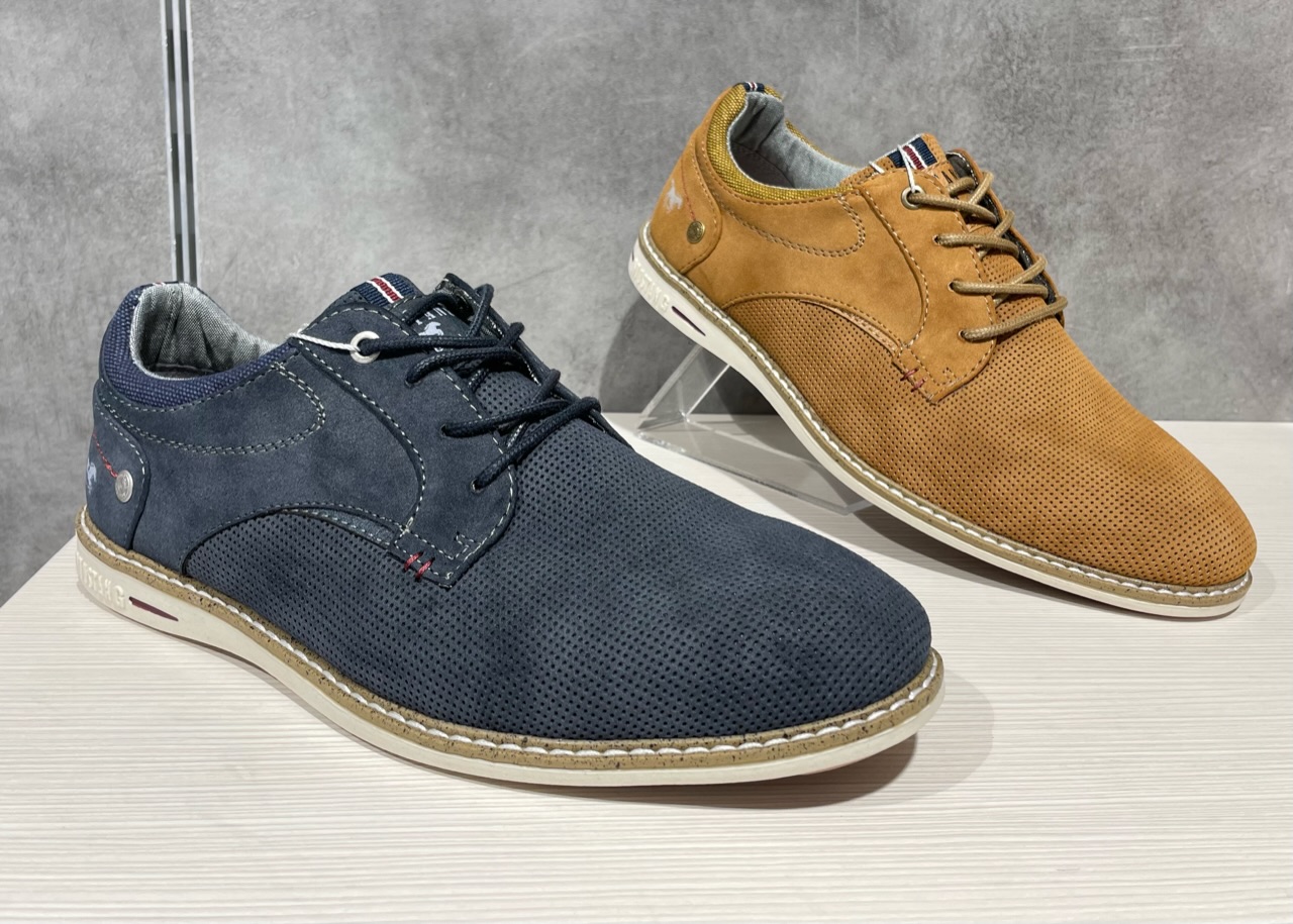 Chaussures Ville Mustang